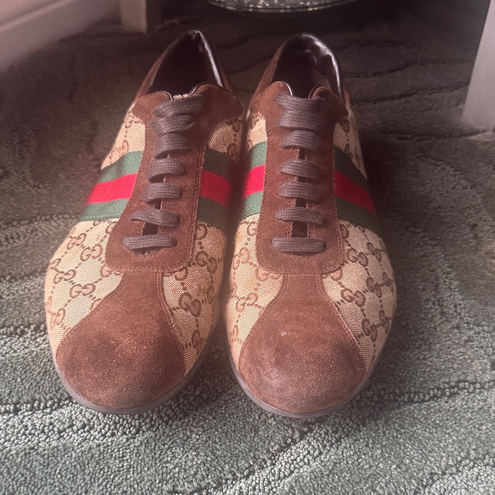 Vintage Gucci Beige/Brown Suede And GG Canvas Web Detail Low Top Sneakers